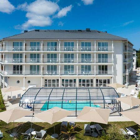 Golden Tulip La Baule Hotel Екстериор снимка