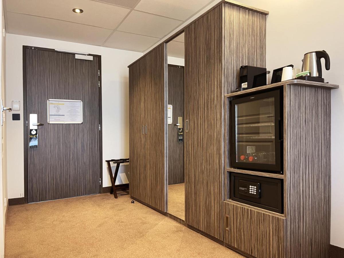 Golden Tulip La Baule Hotel Екстериор снимка