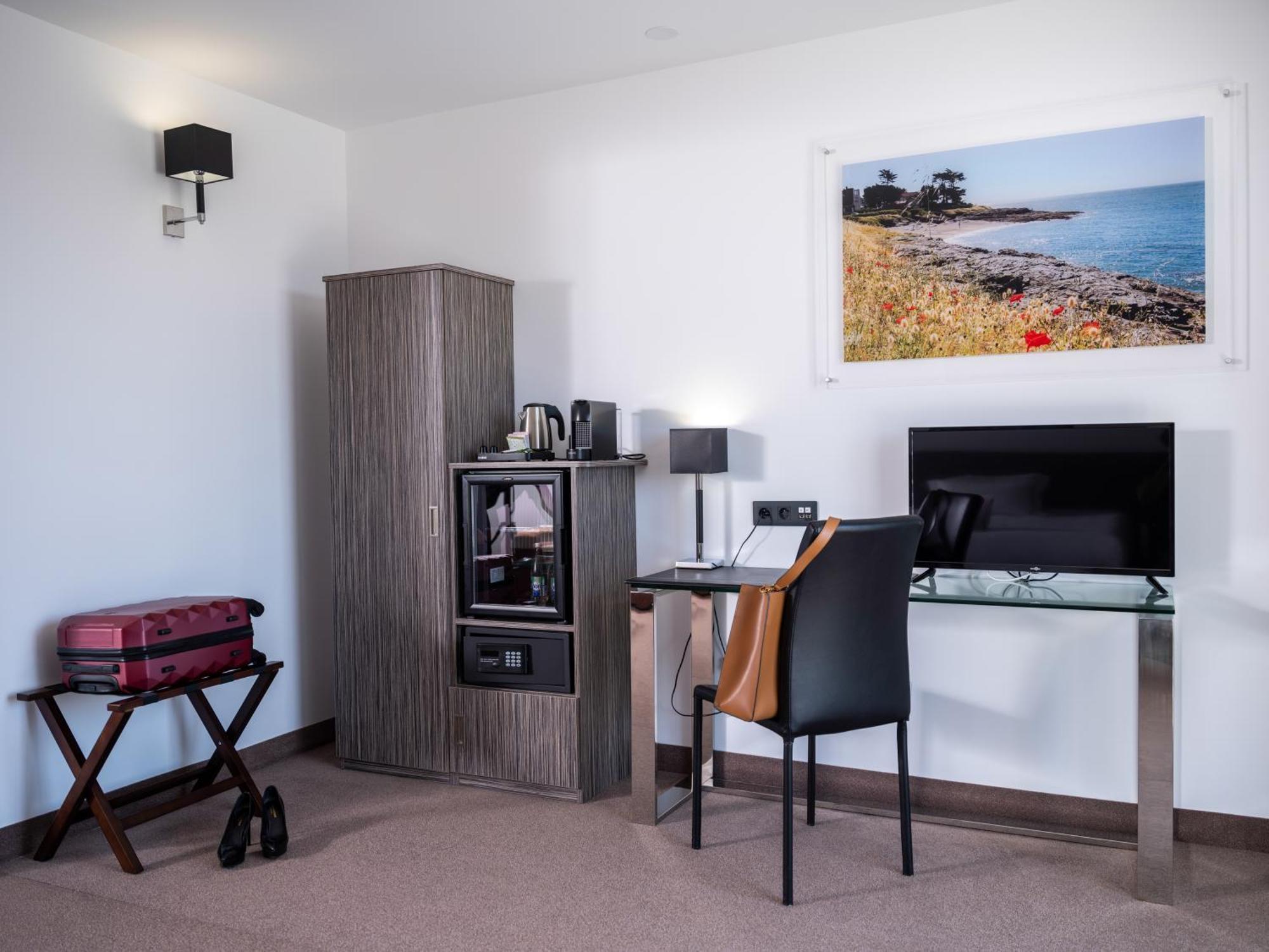 Golden Tulip La Baule Hotel Екстериор снимка
