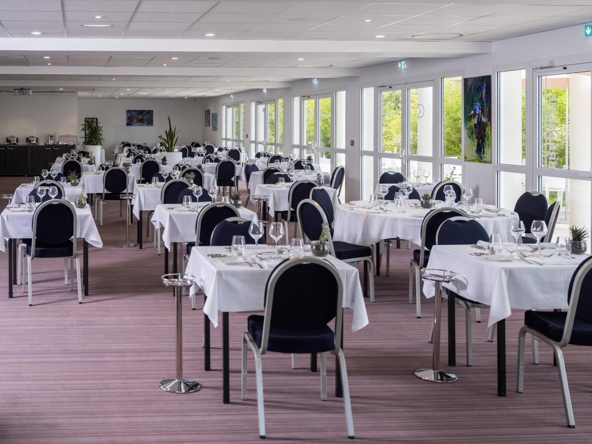 Golden Tulip La Baule Hotel Екстериор снимка