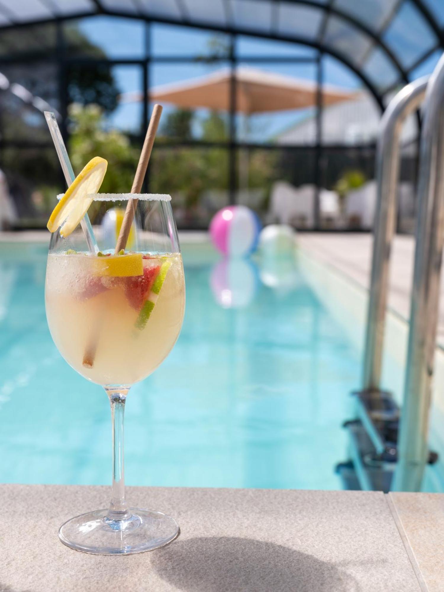 Golden Tulip La Baule Hotel Екстериор снимка